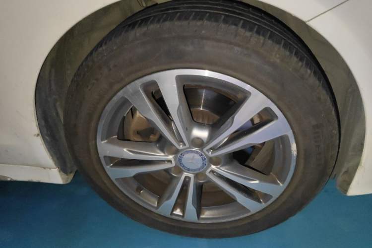 Used Mercedes-Benz C-Class 2016 C 200 L Sport Edition Exterior 7
