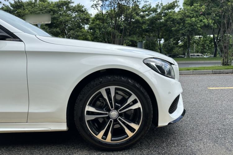 Used Mercedes-Benz C-Class 2016 C 200 Sport Edition Exterior 9