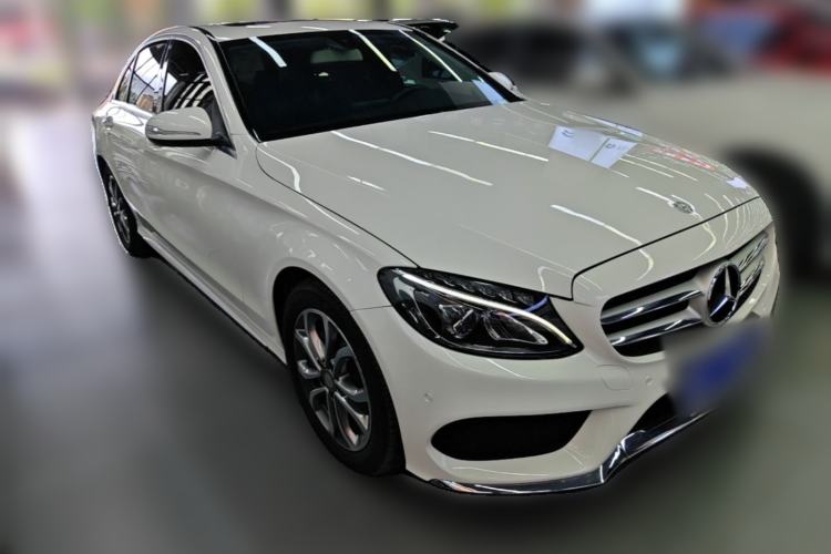 Used Mercedes-Benz C-Class 2016 C 180 L Sport Edition Front Right 45 Deg