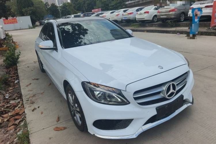 Used Mercedes-Benz C-Class 2016 C 200 L Sport Edition Front Right 45 Deg