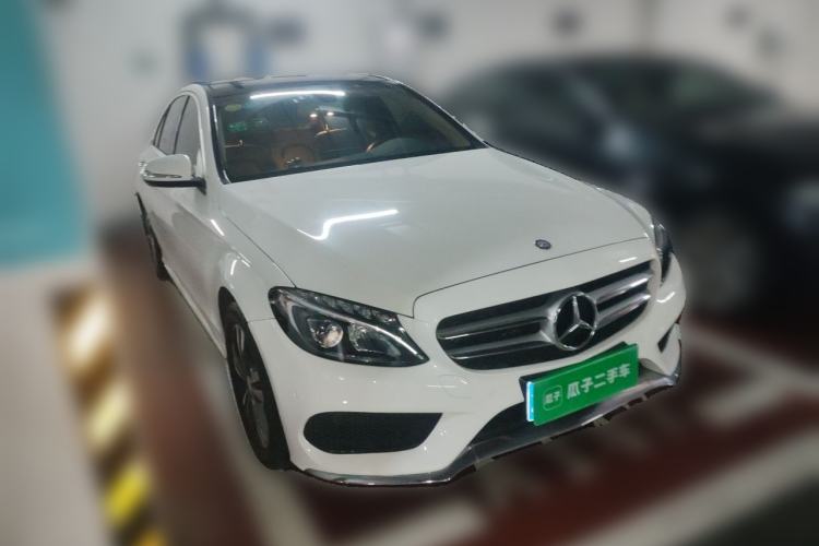 Used Mercedes-Benz C-Class 2016 C 200 L Sport Edition Front Right 45 Deg