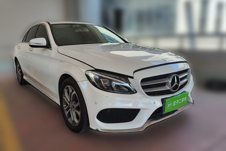 Used Mercedes-Benz C-Class 2016 C 180 L Sport Edition Front Right 45 Deg