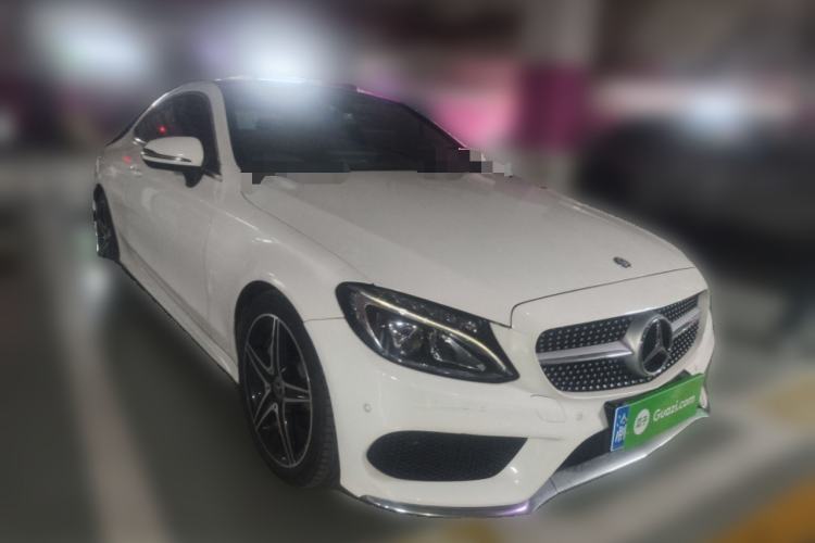 Used Mercedes-Benz C-Class 2016 C 200 4MATIC Coupe Front Right 45 Deg
