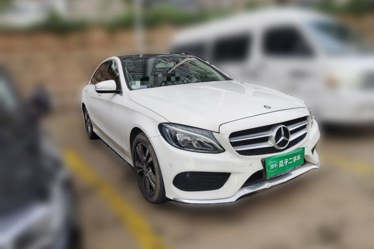 Used Mercedes-Benz C-Class 2016 C 200 L Sport Edition Front Right 45 Deg