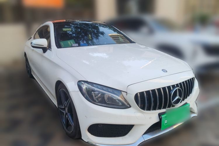 Used Mercedes-Benz C-Class 2016 C 200 Coupe Front Right 45 Deg