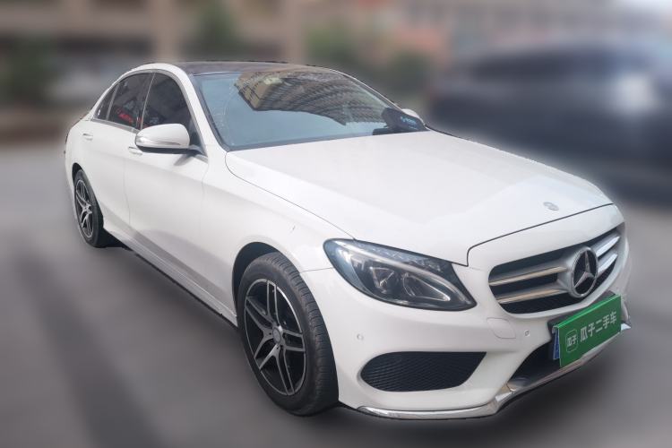 Used Mercedes-Benz C-Class 2016 C 200 L Sport Edition Front Right 45 Deg