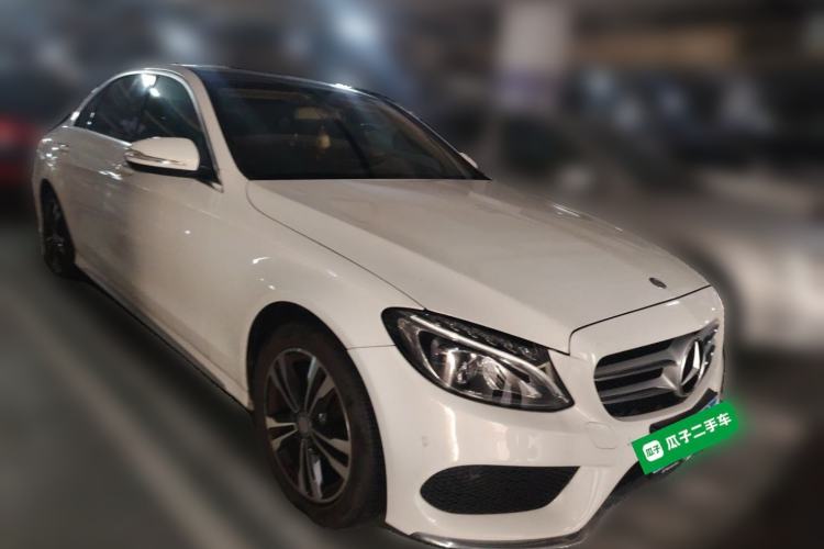 Used Mercedes-Benz C-Class 2016 C 200 L Sport Edition Front Right 45 Deg
