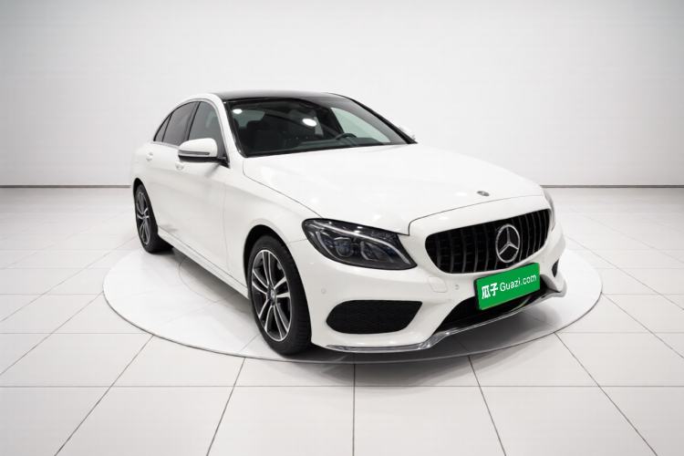 Used Mercedes-Benz C-Class 2016 C 200 L Sport Edition Front Right 45 Deg