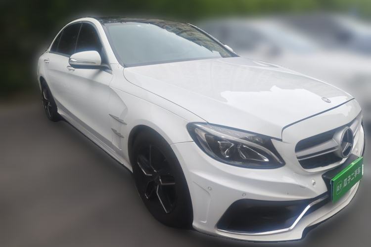 Used Mercedes-Benz C-Class 2016 C 200 L Sport Edition Front Right 45 Deg