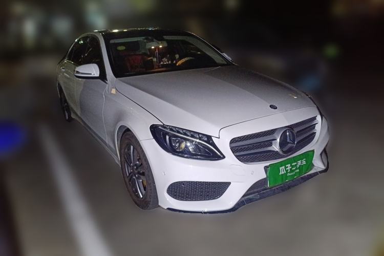 Used Mercedes-Benz C-Class 2016 C 200 L Sport Edition Front Right 45 Deg