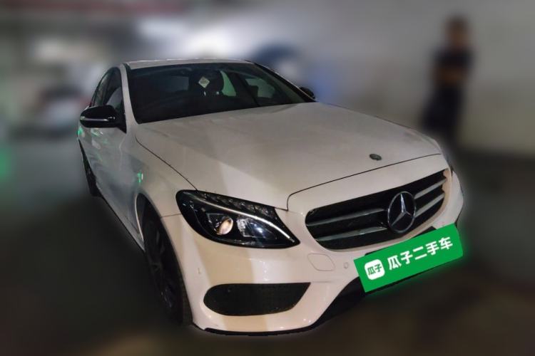 Used Mercedes-Benz C-Class 2016 C 200 Sport Edition Front Right 45 Deg