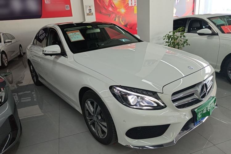 Used Mercedes-Benz C-Class 2016 C 200 L Sport Edition Front Right 45 Deg