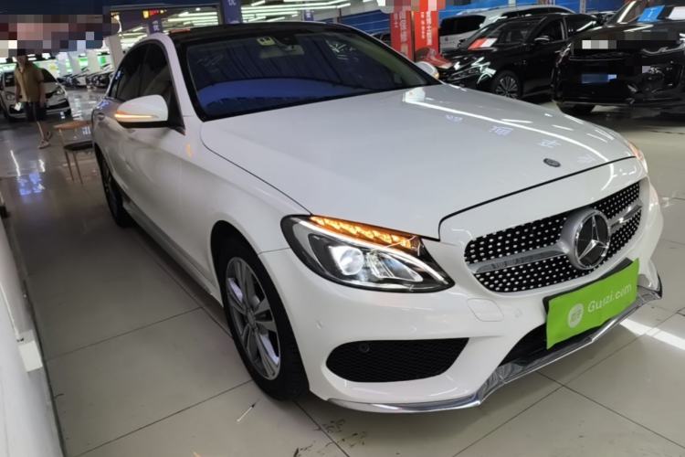 Used Mercedes-Benz C-Class 2016 C 200 L Sport Edition Front Right 45 Deg