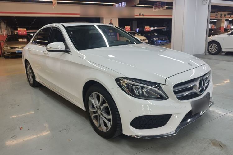 Used Mercedes-Benz C-Class 2016 C 180 L Sport Edition Front Right 45 Deg