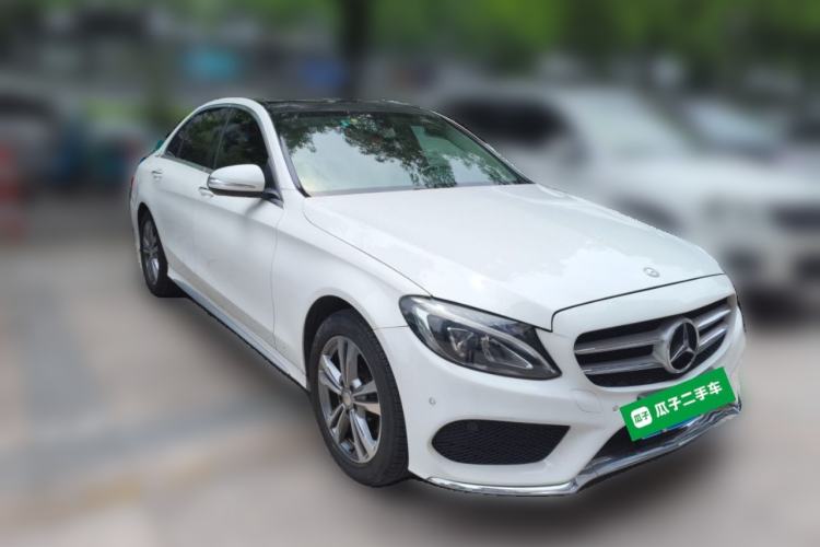 Used Mercedes-Benz C-Class 2016 C 200 L Sport Edition Front Right 45 Deg