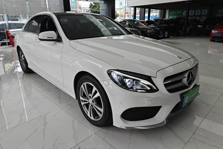 Used Mercedes-Benz C-Class 2016 C 200 L Sport Edition Front Right 45 Deg