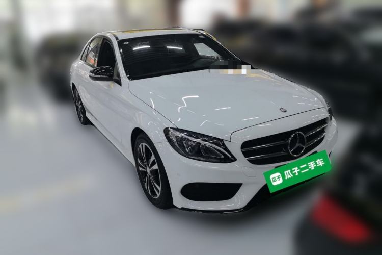 Used Mercedes-Benz C-Class 2016 C 200 Sport Edition Front Right 45 Deg