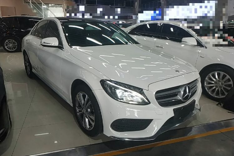 Used Mercedes-Benz C-Class 2016 C 200 L Sport Edition Front Right 45 Deg