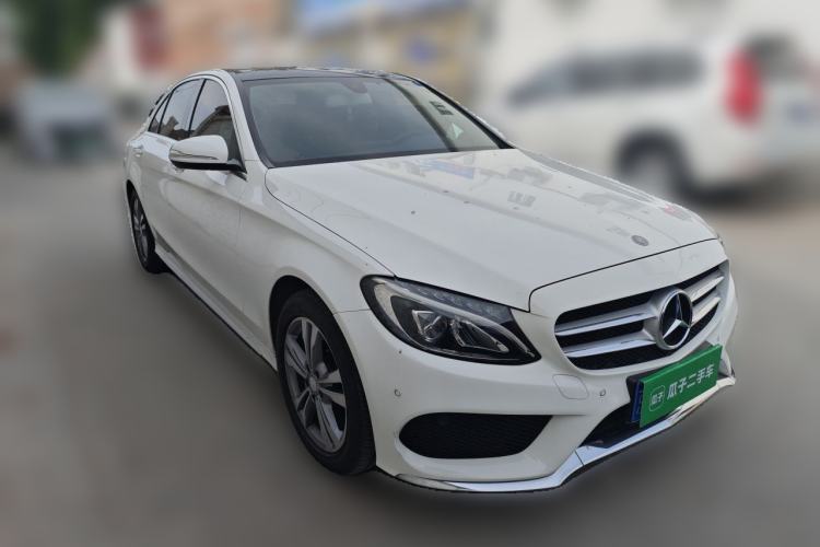 Used Mercedes-Benz C-Class 2016 C 200 L Sport Edition Front Right 45 Deg