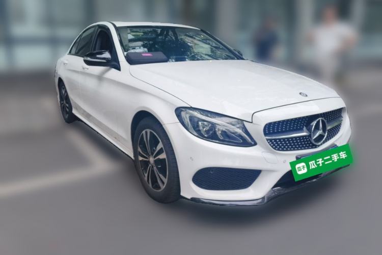 Used Mercedes-Benz C-Class 2016 C 200 Sport Edition Front Right 45 Deg