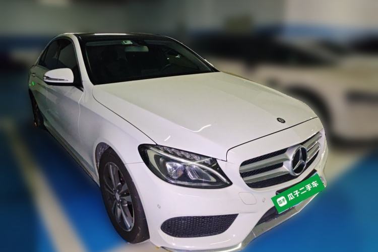 Used Mercedes-Benz C-Class 2016 C 200 L Sport Edition Front Right 45 Deg