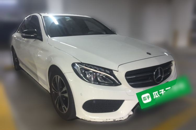 Used Mercedes-Benz C-Class 2016 C 200 Sport Edition Front Right 45 Deg