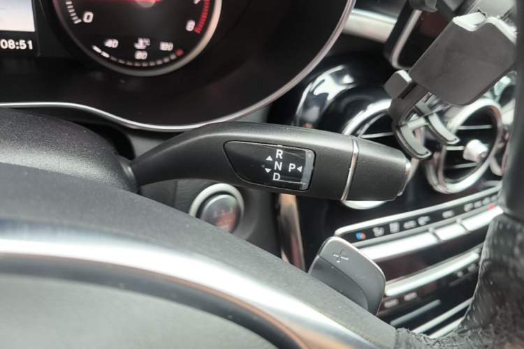 Used Mercedes-Benz C-Class 2016 C 200 Sport Edition Gear Lever