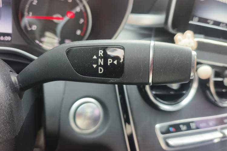 Used Mercedes-Benz C-Class 2016 C 200 L Sport Edition Gear Lever