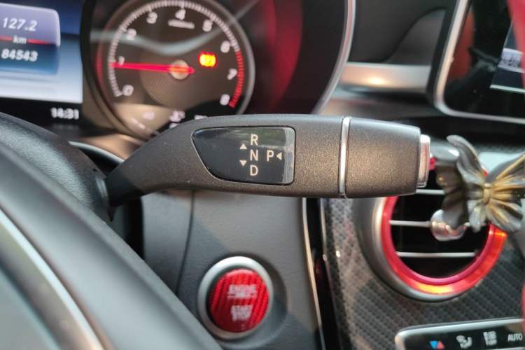 Used Mercedes-Benz C-Class 2016 C 200 L Gear Lever