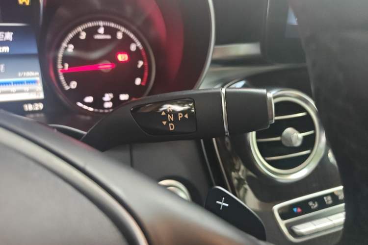 Used Mercedes-Benz C-Class 2016 C 200 L Gear Lever