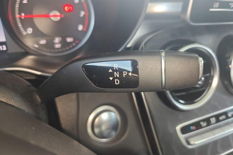 Used Mercedes-Benz C-Class 2016 C 180 L Sport Edition Gear Lever