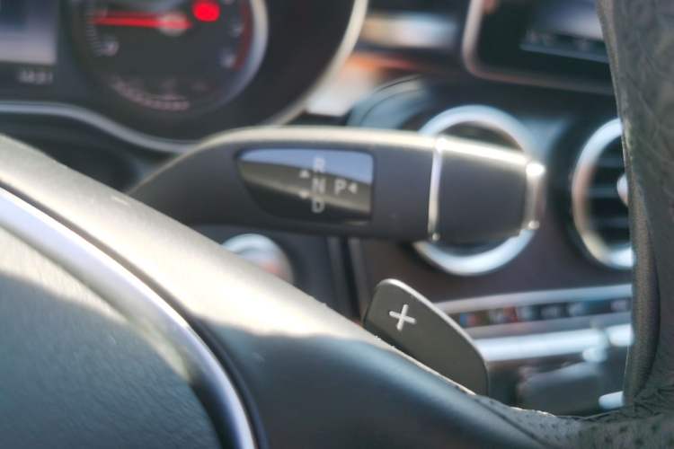Used Mercedes-Benz C-Class 2016 C 200 L Sport Edition Gear Lever