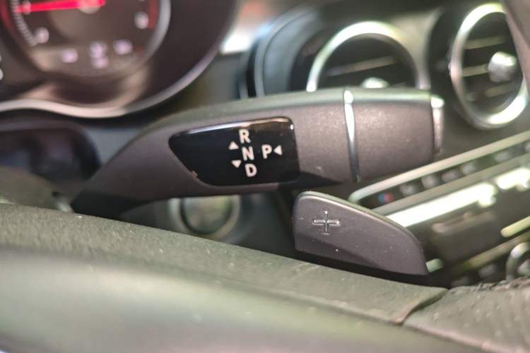 Used Mercedes-Benz C-Class 2016 C 200 L Sport Edition Gear Lever