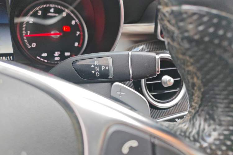 Used Mercedes-Benz C-Class 2016 C 200 Sport Edition Gear Lever
