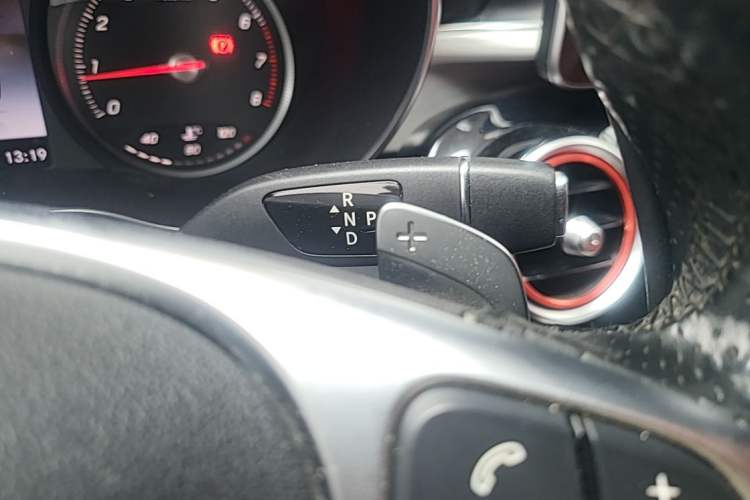 Used Mercedes-Benz C-Class 2016 C 200 Sport Edition Gear Lever