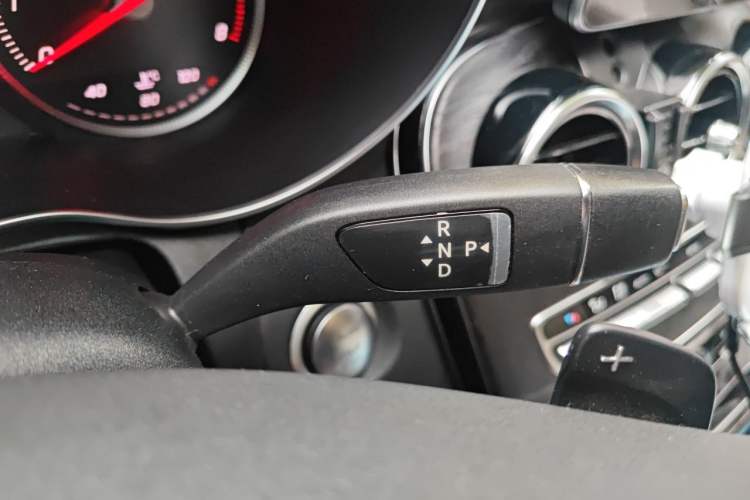 Used Mercedes-Benz C-Class 2016 C 200 L Sport Edition Gear Lever