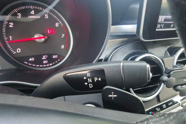 Used Mercedes-Benz C-Class 2016 C 200 L Sport Edition Gear Lever