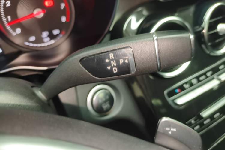 Used Mercedes-Benz C-Class 2016 C 200 Sport Edition Gear Lever