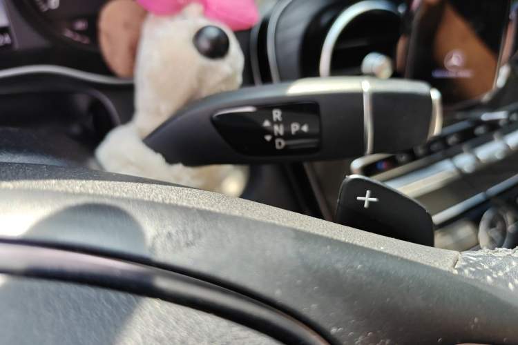 Used Mercedes-Benz C-Class 2016 C 200 L 4MATIC Sport Edition Gear Lever