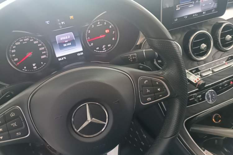Used Mercedes-Benz C-Class 2016 C 180 L Sport Edition Gear Lever