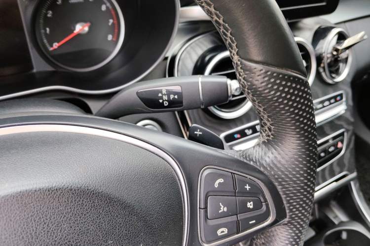 Used Mercedes-Benz C-Class 2016 C 180 L Sport Edition Gear Lever