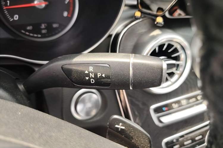 Used Mercedes-Benz C-Class 2016 C 180 Estate Gear Lever
