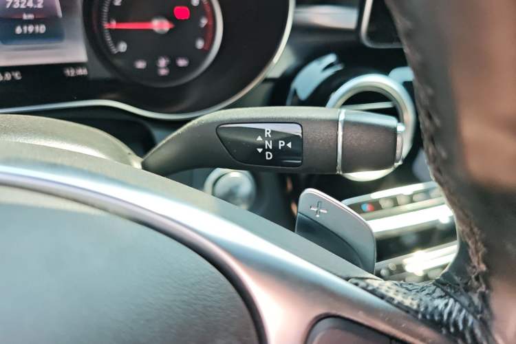 Used Mercedes-Benz C-Class 2016 C 200 Coupe Gear Lever
