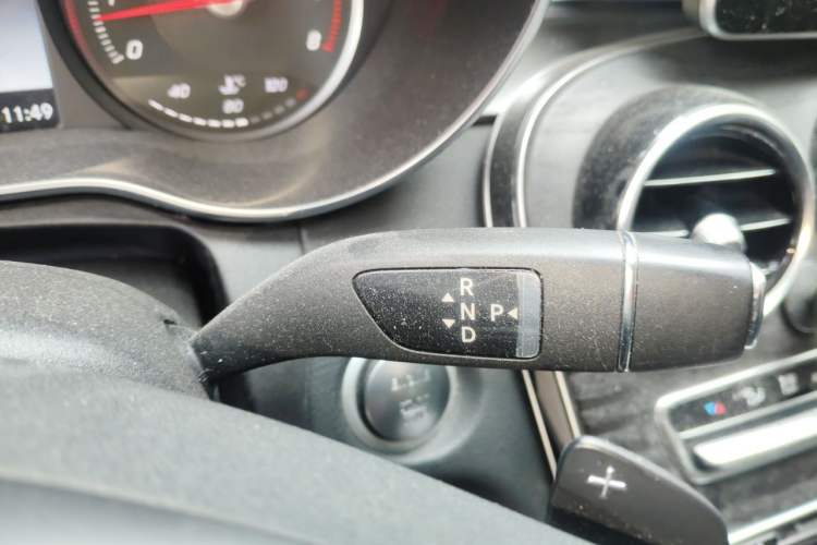 Used Mercedes-Benz C-Class 2016 C 200 L Sport Edition Gear Lever