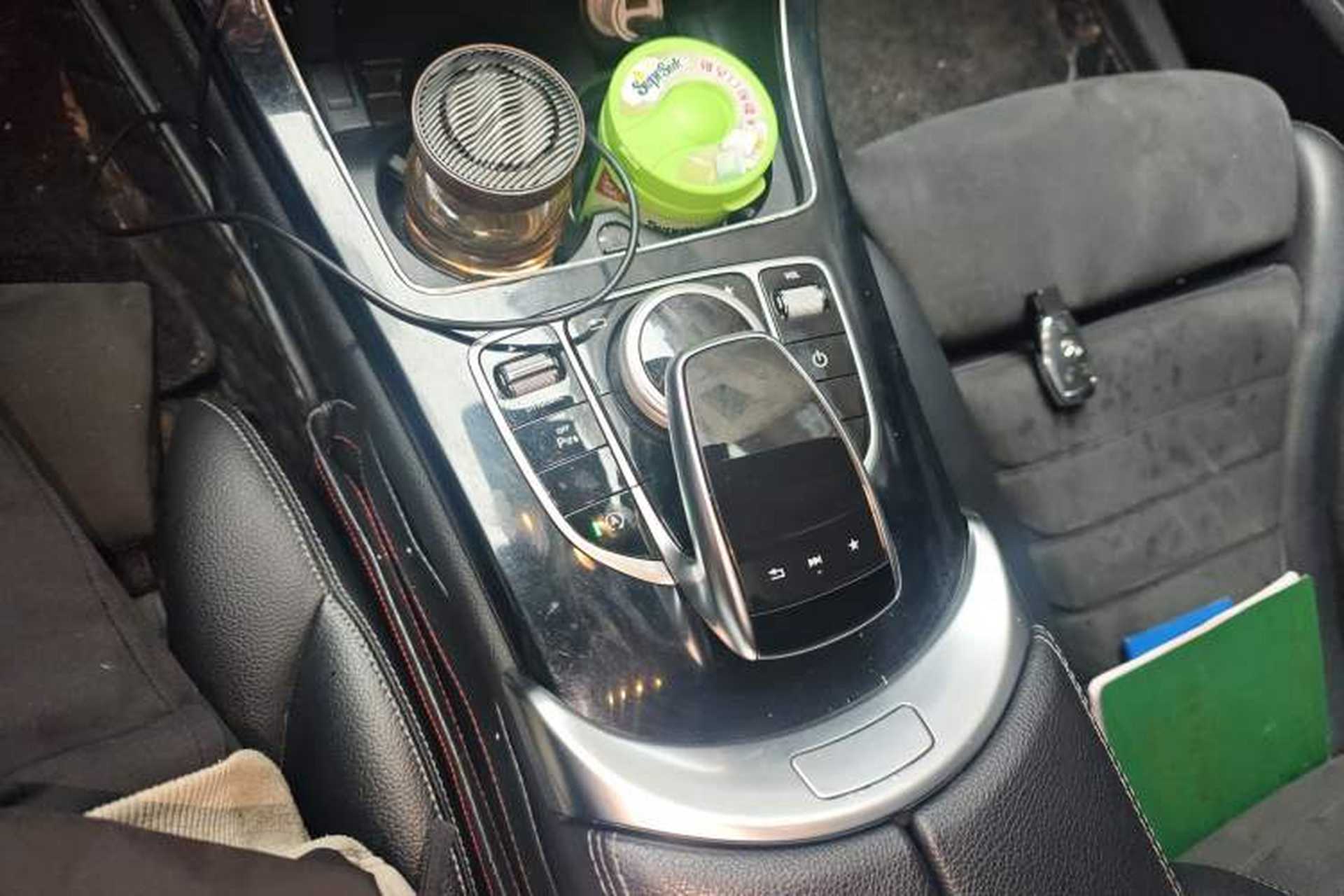 Used Mercedes-Benz C-Class 2016 C 200 Sport Edition 4MATIC Gear Lever
