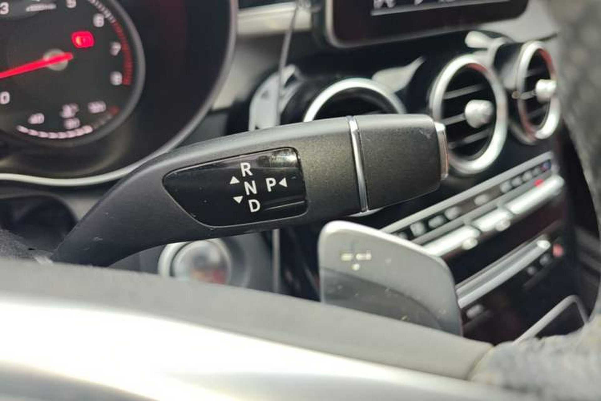 Used Mercedes-Benz C-Class 2016 C 200 Sport Edition Gear Lever