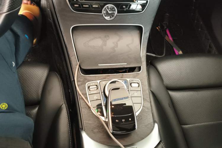 Used Mercedes-Benz C-Class 2016 C 200 L Sport Edition Gear Lever