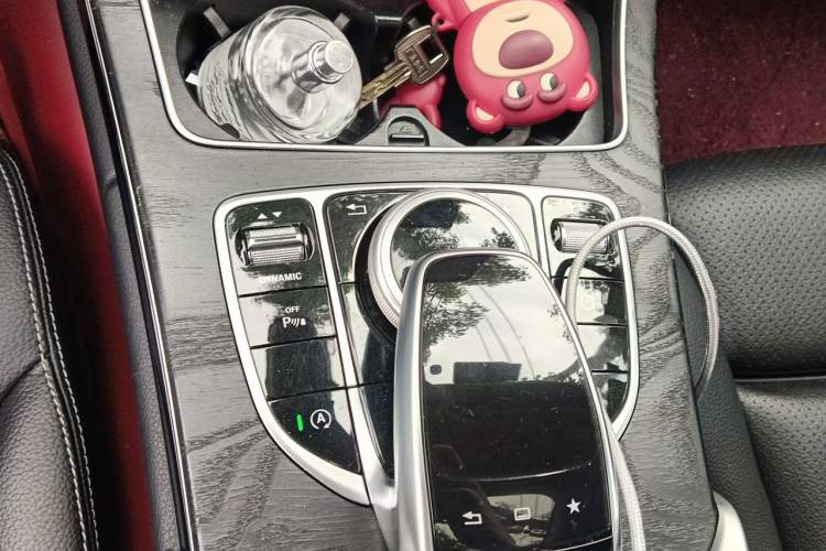 Used Mercedes-Benz C-Class 2016 C 200 L Sport Edition Gear Lever