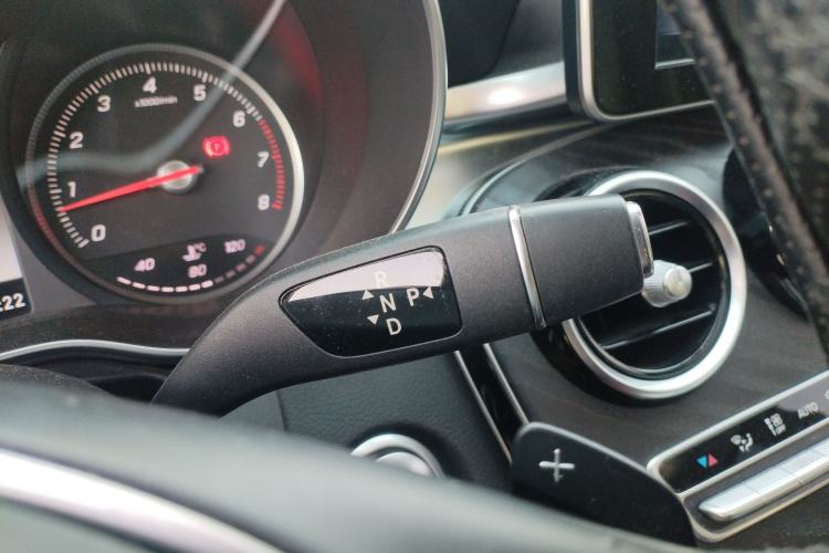 Used Mercedes-Benz C-Class 2016 C 200 L Sport Edition Gear Lever