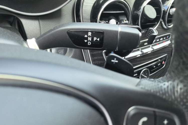 Used Mercedes-Benz C-Class 2016 C 180 L Sport Edition Gear Lever